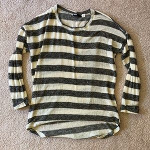 BDG large l knit top sweater